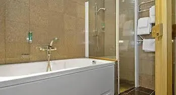 Crystal Plaza Hotel Stockholm 3*,